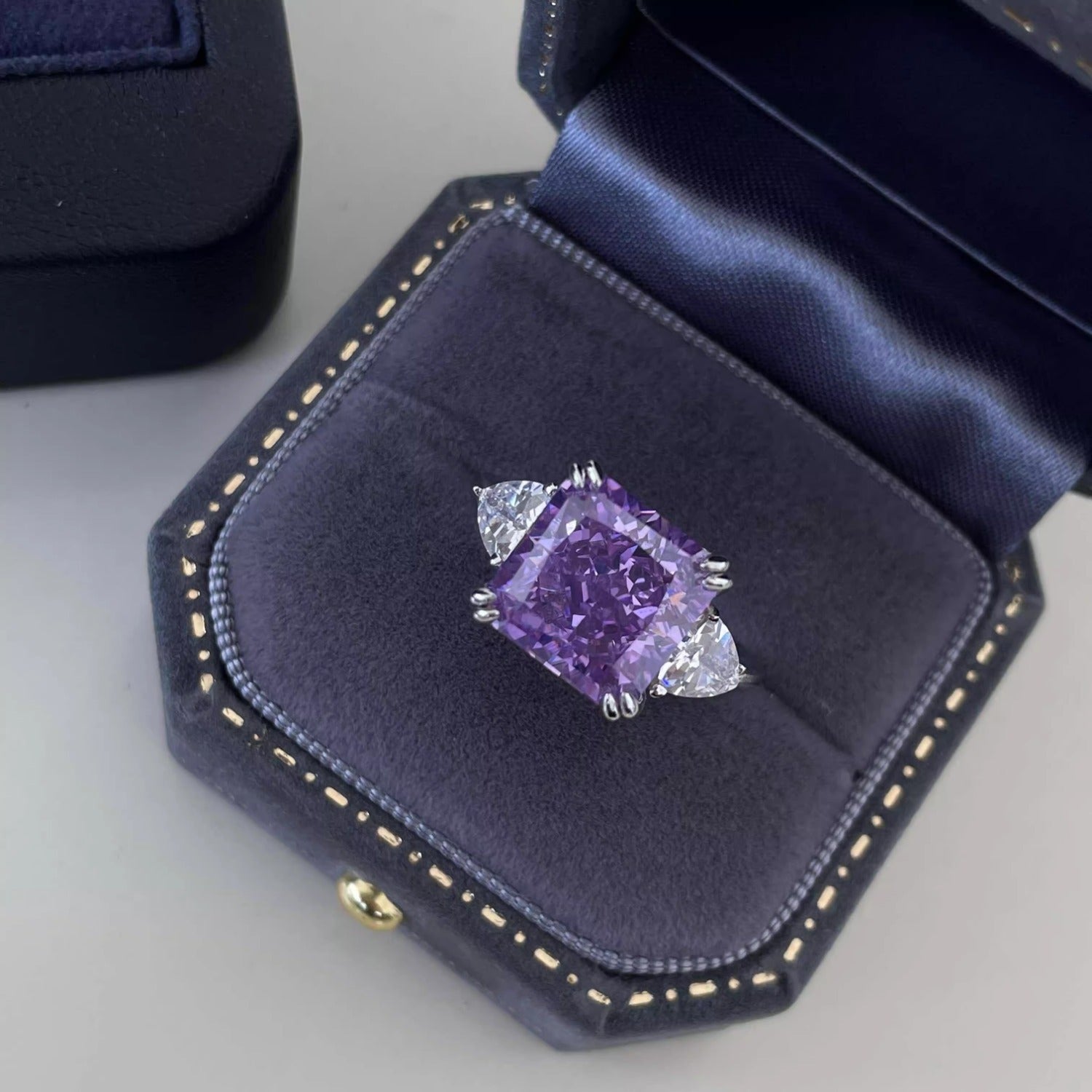 Urqanyu S925 silver mint green purple diamond square 10*10mm 5 carat cubic zirconia ring