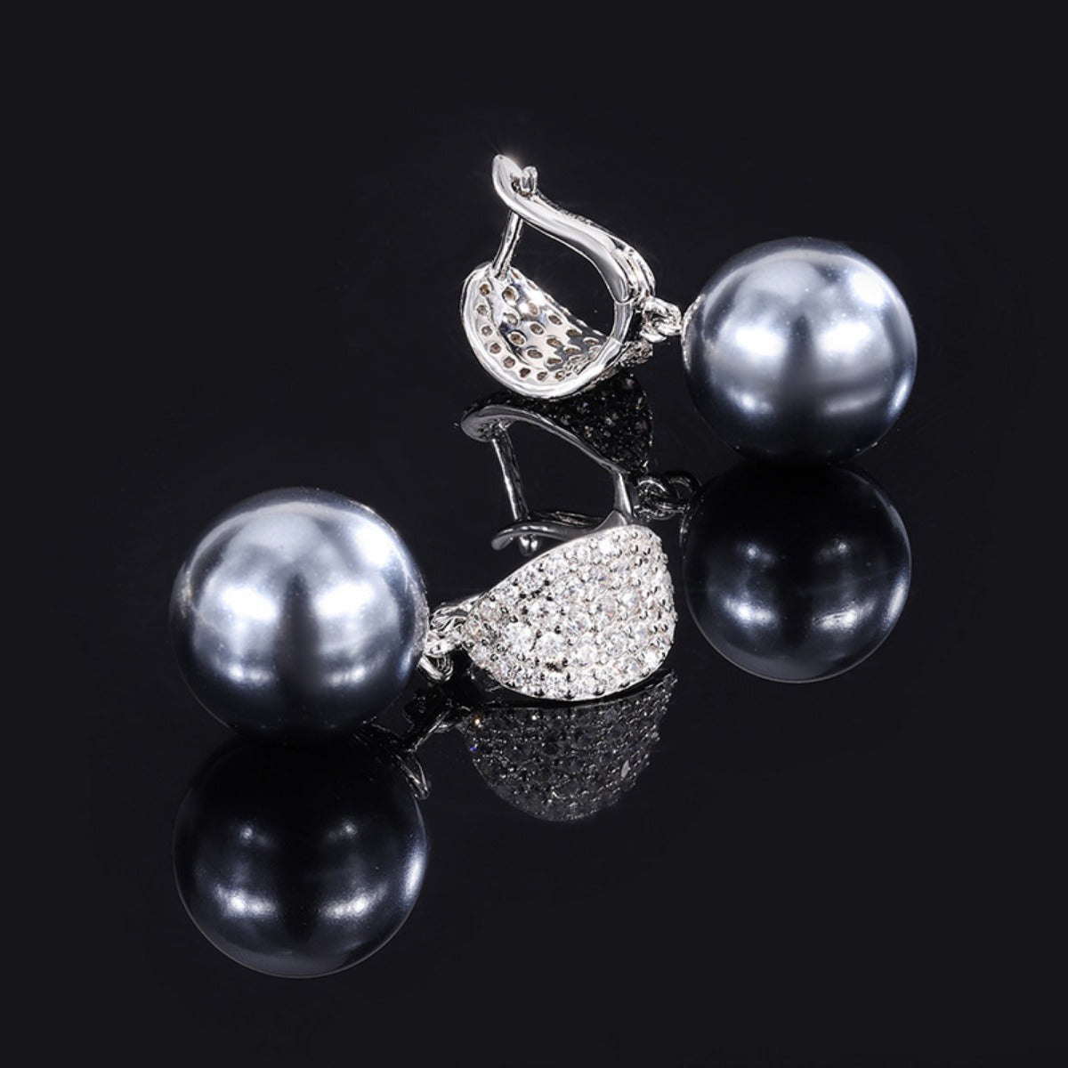 Urqanyu S925 Silver Inlay Mother of Pearl Fashion Cubic Zirconia Drop Earrings 12mm