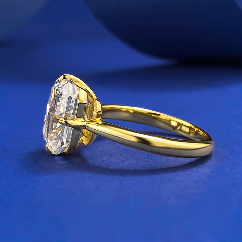 Urqanyu S925 silver gold-plated white ice flower cut cubic zirconia ring 8*10