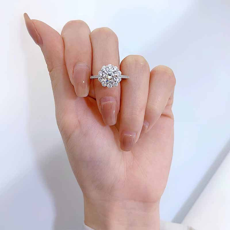 Urqanyu S925 silver one carat cubic zirconia full diamond micro-inlaid ring