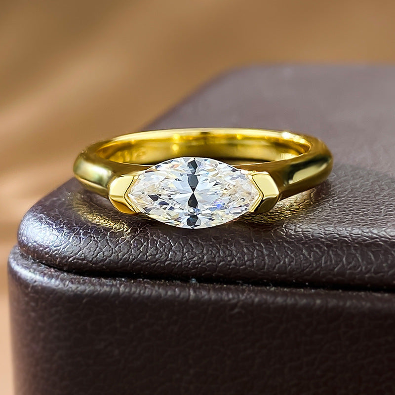 Urqanyu simple horse eye diamond S925 silver rice grain diamond cubic zirconia couple ring