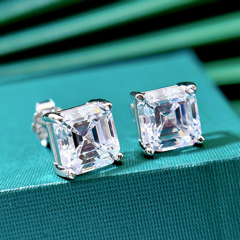 Urqanyu S925 silver simple 7mm pagoda flat simulated diamond four-claw square zirconia earrings