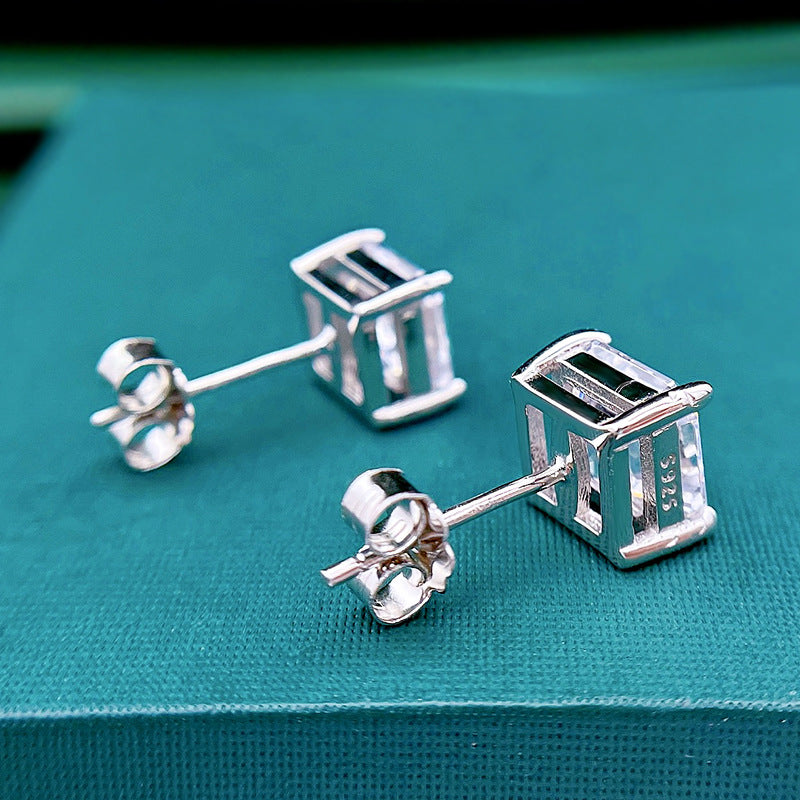 Urqanyu S925 silver simple 7mm pagoda flat simulated diamond four-claw square zirconia earrings