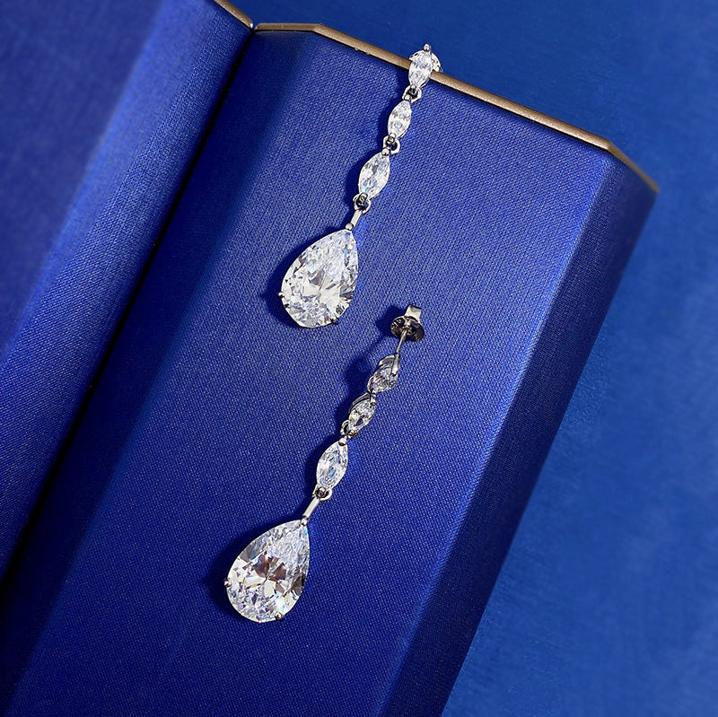 Urqanyu S925 silver European and American ins style water drop 10*15 earrings full diamond cubic zirconia earrings