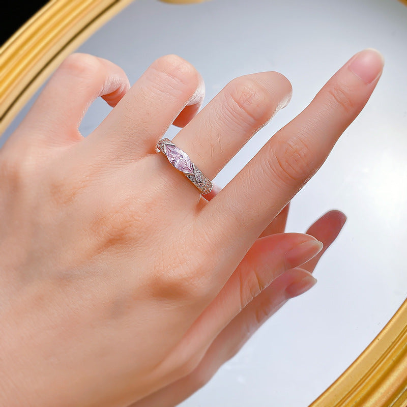 Urqanyu S925 silver inlaid horse eye pink diamond simple personality cubic zirconia ring female 5*10
