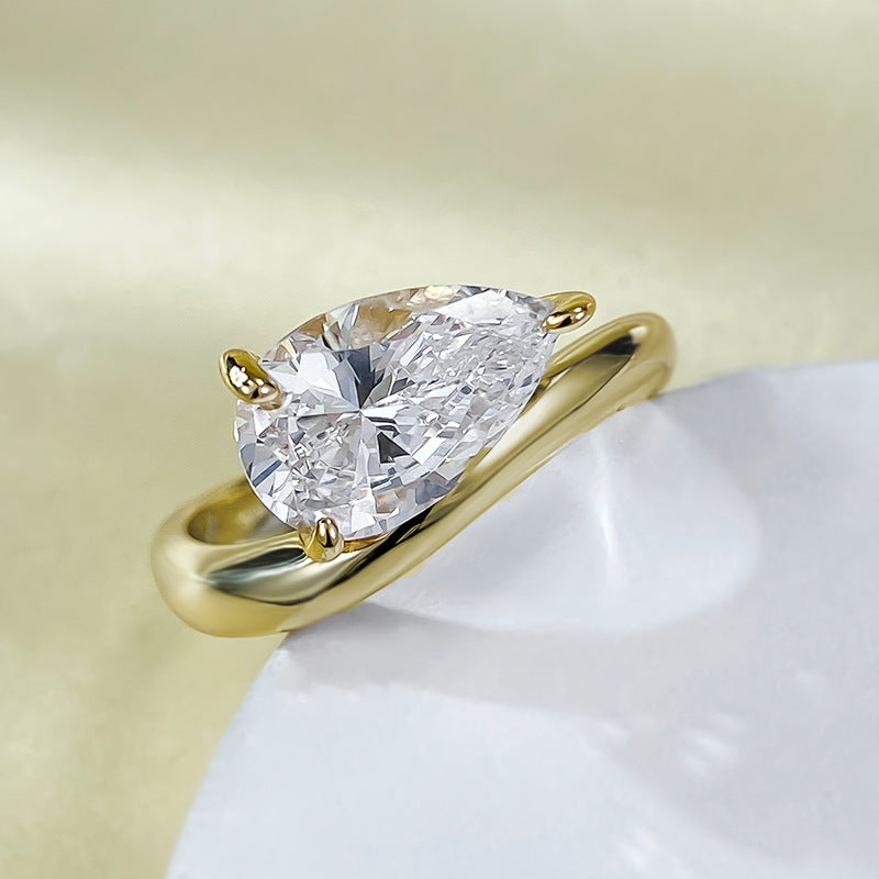 Urqanyu S925 silver fashion water drop cubic zirconia diamond ring 7*11