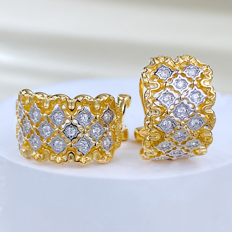 Urqanyu S925 silver Italian woven pattern carved diamond metal hollow retro palace style cubic zirconia earrings
