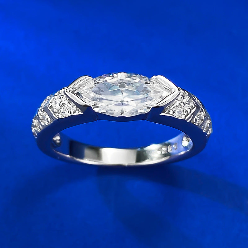 Urqanyu S925 silver inlaid horse eye pink diamond simple personality cubic zirconia ring female 5*10