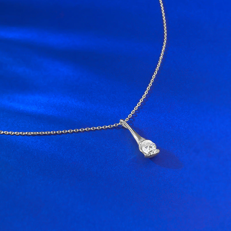 Urqanyu S925 silver platinum water drop bottle small waist inlaid 5.0 white zirconium necklace