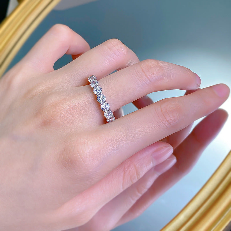 Urqanyu S925 silver row fashion full diamond cubic zirconia ring 4mm