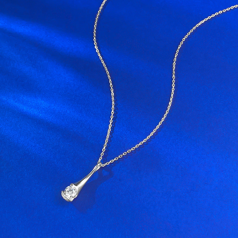 Urqanyu S925 silver platinum water drop bottle small waist inlaid 5.0 white zirconium necklace