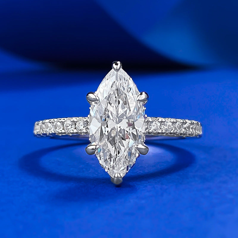Urqanyu S925 silver fashion simple European and American crown goddess horse eye cubic zirconia couple ring