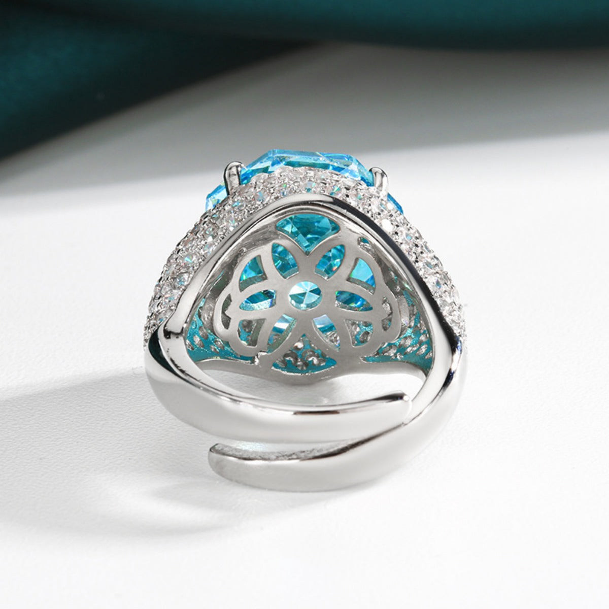 Urqanyu copper-based gold-plated simulated rose-cut colored gemstone temperament retro cubic zirconia ring