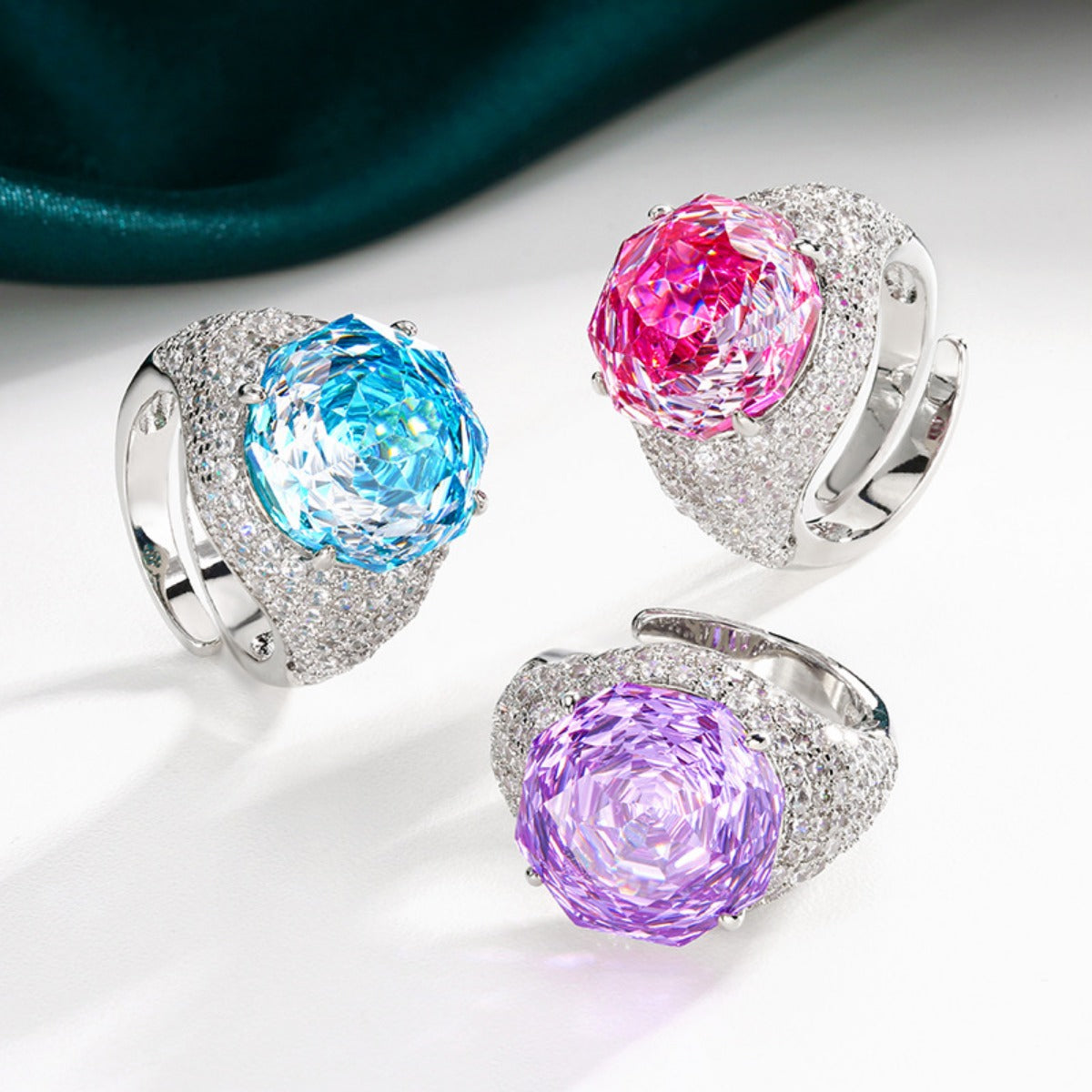 Urqanyu copper-based gold-plated simulated rose-cut colored gemstone temperament retro cubic zirconia ring