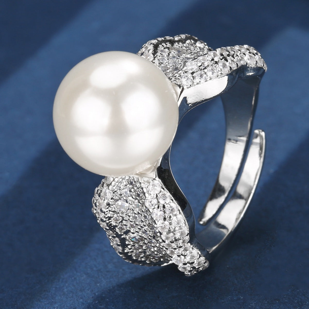 Urqanyu copper-plated pearl temperament fashion cubic zirconia gold ring 10mm