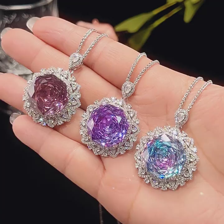 Load video: Urqanyu copper base gold-plated rose cut gradient cubic zirconia vintage pendant necklace