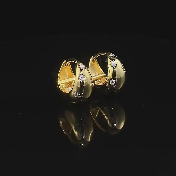 Load video: Urqanyu s925 silver gold-plated eight-pointed star fashionable all-match cubic zirconia earrings