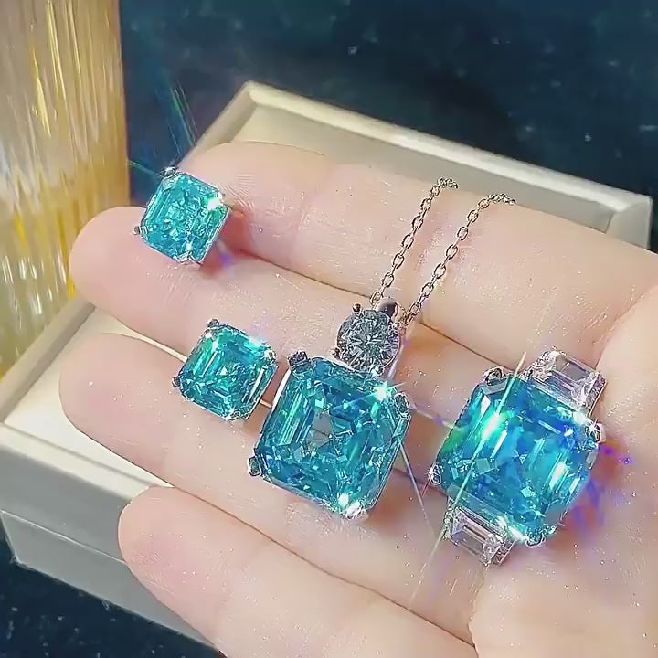 Load video: Urqanyu S925 silver Asscher aquamarine princess square cubic zirconia pendant necklace
