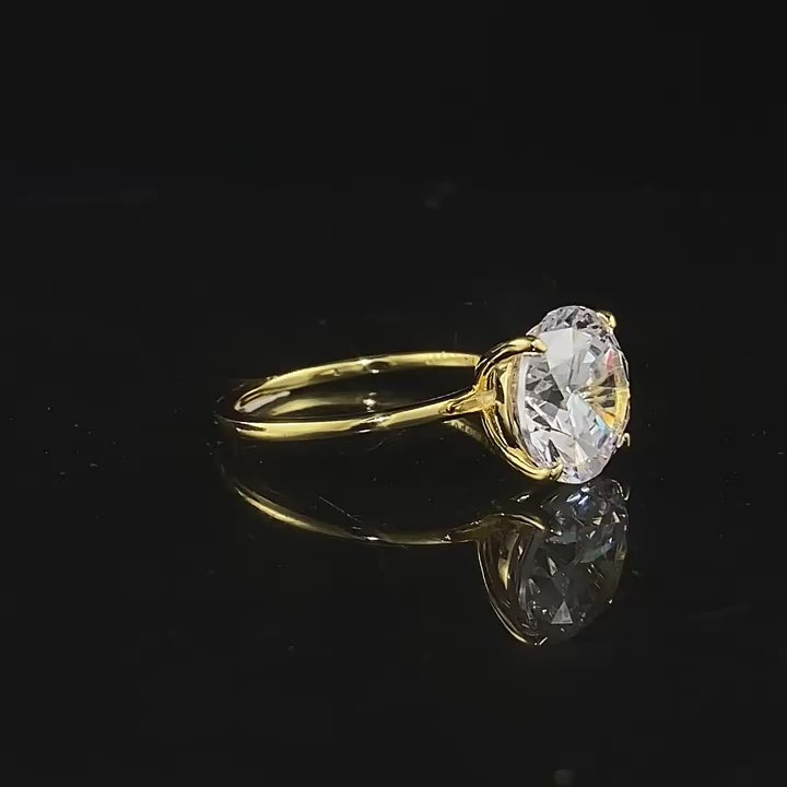 Load video: Urqanyu S925 silver four-claw round cubic zirconia diamond ring