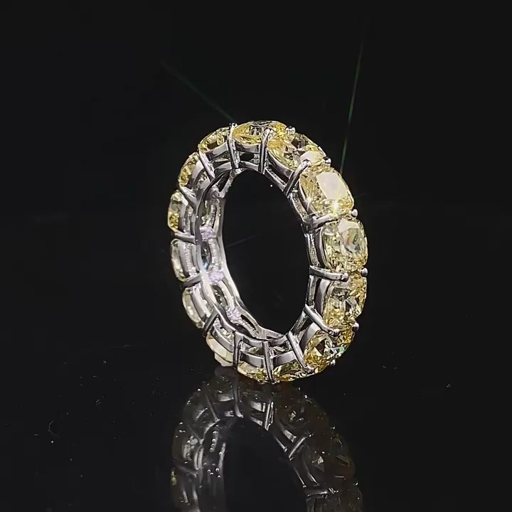 Load video: Urqanyu S925 silver fat square 5mm yellow diamond row diamond cubic zirconia stacking ring