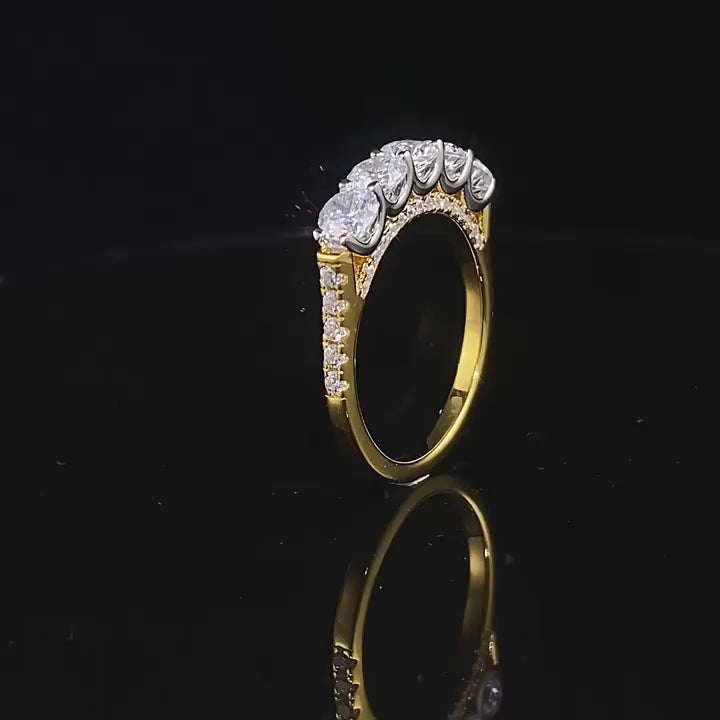 Load video: Urqanyu S925 silver stylish simple single row diamond cubic zirconia ring