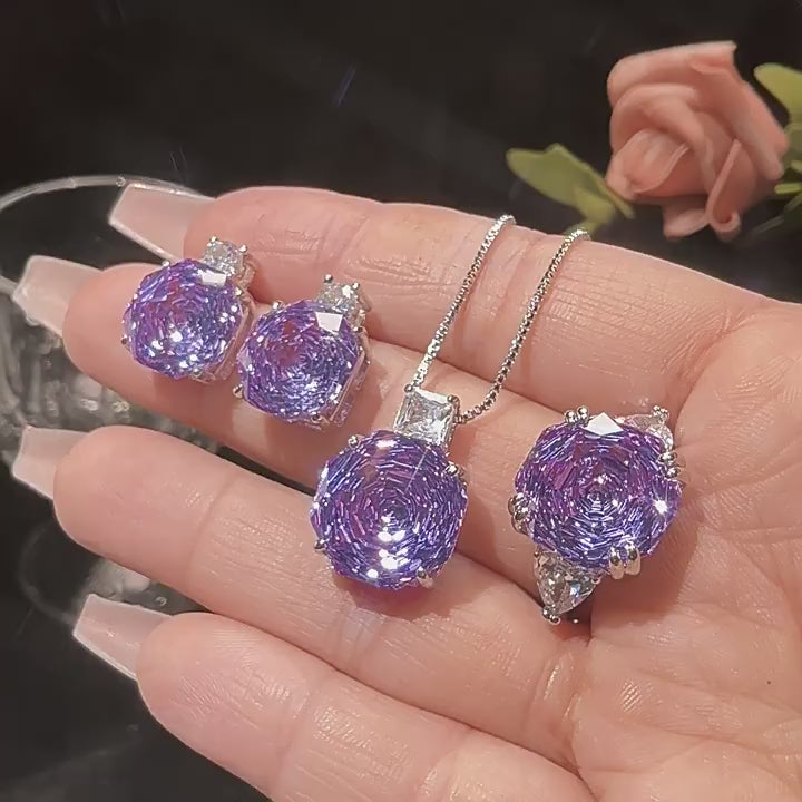 Load video: Urqanyu Copper-base gold-plated imitation rose-cut dried rose simple style cubic zirconia earrings